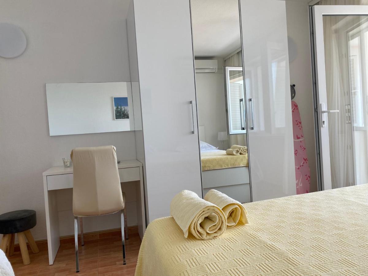 Ferienwohnung House Bartulovic Brela Exterior foto
